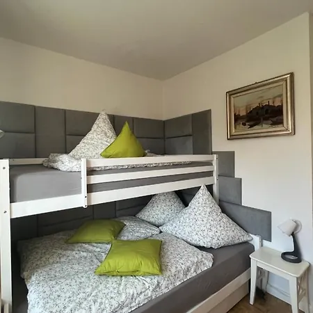 Sweet Cozy Three Апартаменты Дрезден